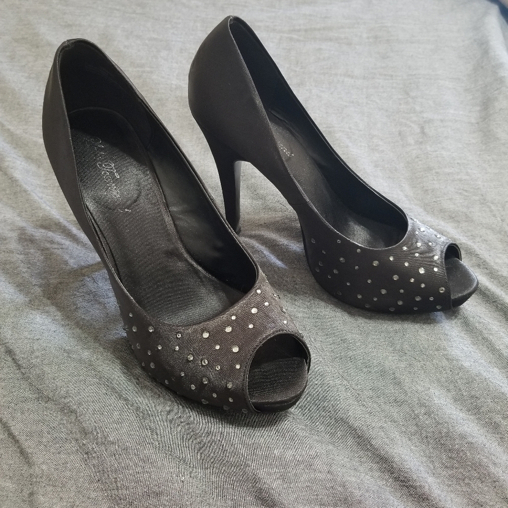 Lulu heels 10